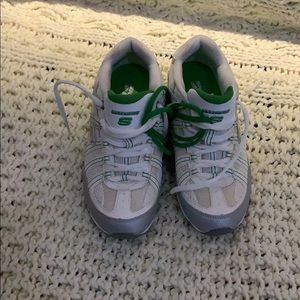Ladies Sketchers shoes (NWOT)
